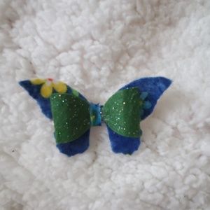 Butterfly hair bow